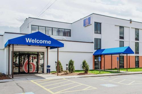 Imagen general del Hotel Motel 6-Brockton, MA. Foto 1