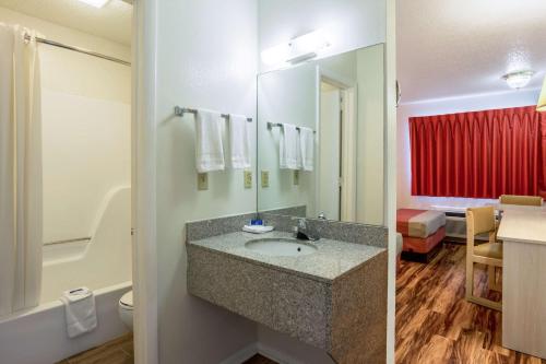 Imagen de la habitación del Hotel Motel 6-East Ridge, TN. Foto 7