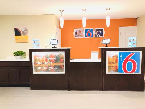 Imagen general del Hotel Motel 6-Falls Church, VA - Arlington Boulevard. Foto 6