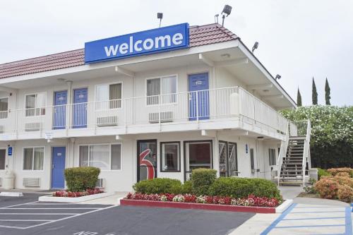 Imagen general del Hotel Motel 6-Rancho Cordova, CA - Rancho Cordova East. Foto 2