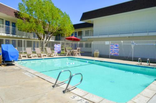 Imagen general del Hotel Motel 6-Santa Nella, CA - Los Banos - Interstate 5. Foto 1