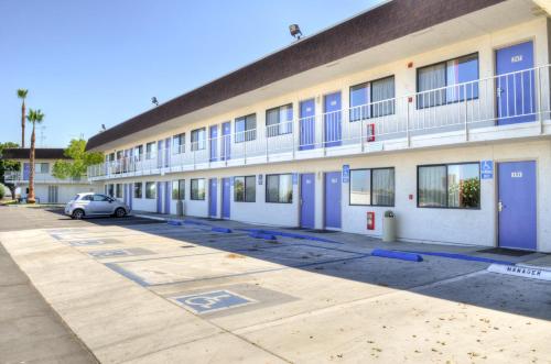 Imagen general del Hotel Motel 6-Santa Nella, CA - Los Banos - Interstate 5. Foto 2