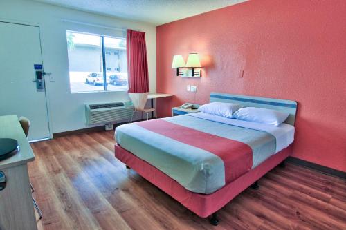 Imagen de la habitación del Hotel Motel 6-West Sacramento, CA. Foto 7