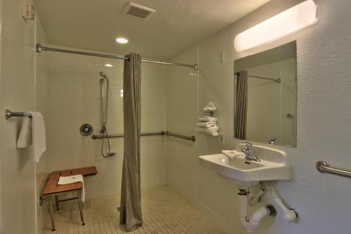 Imagen general del Hotel Motel 6-West Sacramento, CA. Foto 3