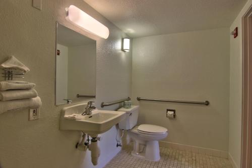 Imagen general del Hotel Motel 6-West Sacramento, CA. Foto 4
