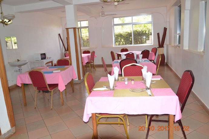 Imagen del bar/restaurante del Hotel Motel 88. Foto 3