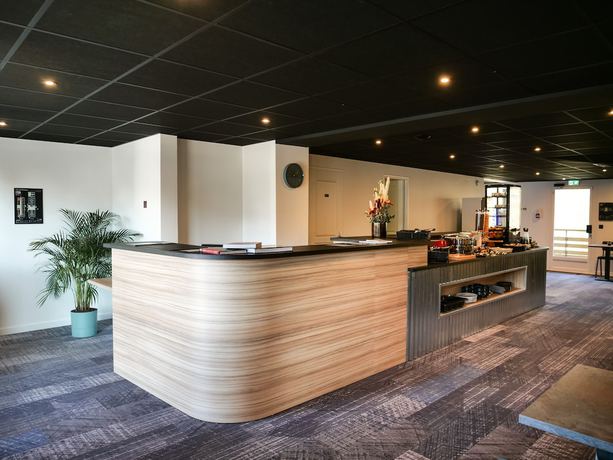 Imagen de los interiores del Hotel Motel 991. Foto 11