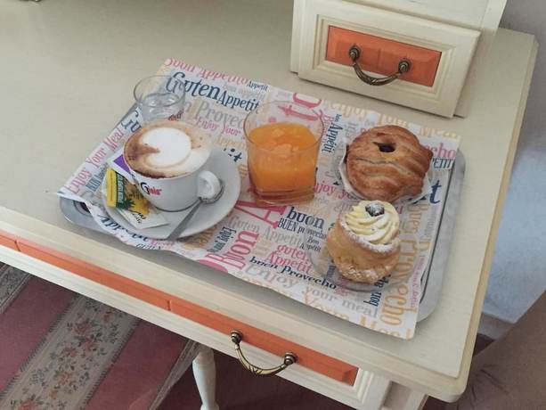 Imagen del bar/restaurante del Hotel Motel Basentum. Foto 2