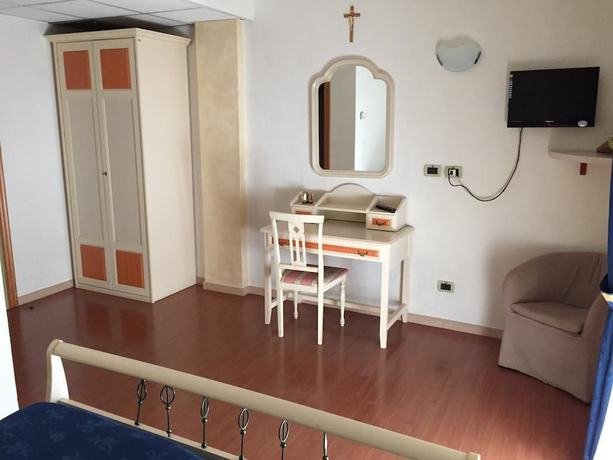 Imagen de la habitación del Hotel Motel Basentum. Foto 7