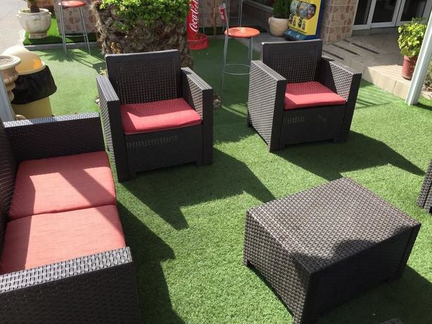 Imagen de los exteriores del Hotel Motel Basentum. Foto 9