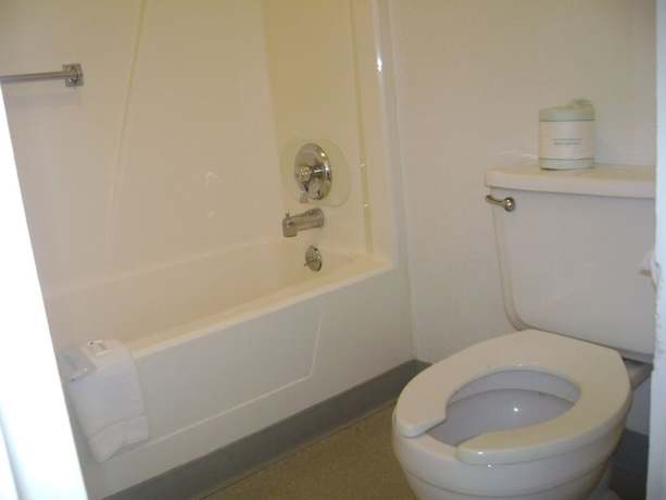 Imagen de la habitación del Hotel Motel Beechmont. Foto 4