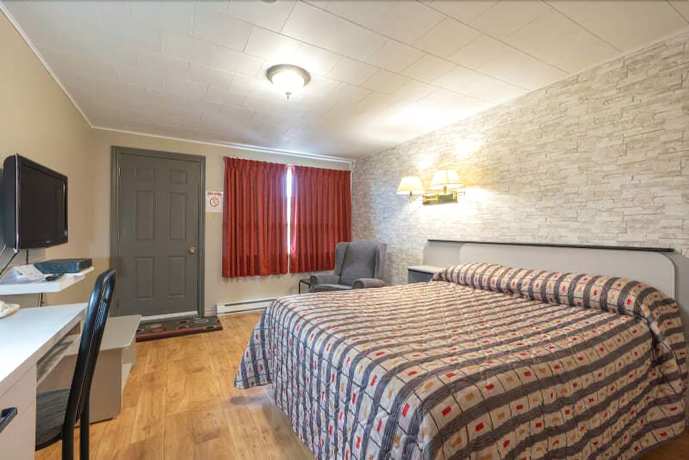 Imagen de la habitación del Hotel Motel Claude. Foto 8