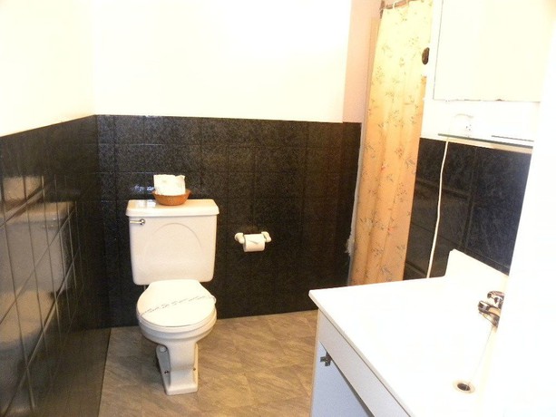 Imagen de la habitación del Hotel Motel Colibri. Foto 11