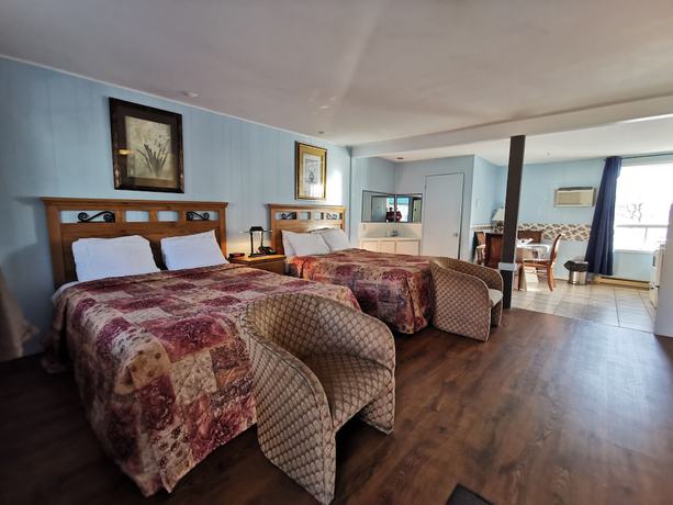 Imagen de la habitación del Hotel Motel Deblois. Foto 3