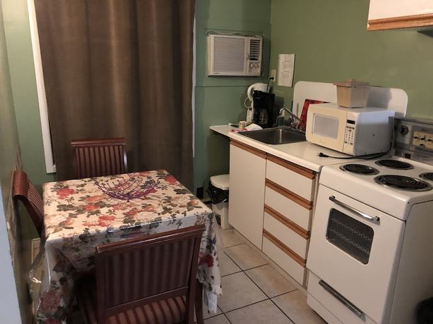 Imagen de la habitación del Hotel Motel Deblois. Foto 5