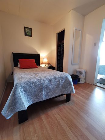 Imagen de la habitación del Hotel Motel Deblois. Foto 19