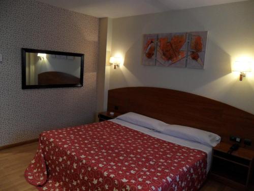 Imagen general del Hotel Motel Emporio. Foto 11