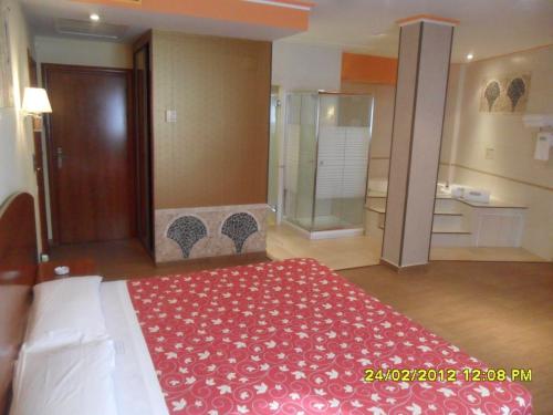 Imagen general del Hotel Motel Emporio. Foto 13