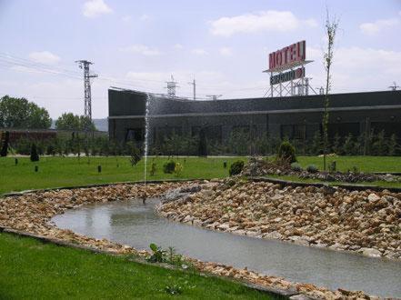 Imagen general del Hotel Motel Emporio. Foto 15