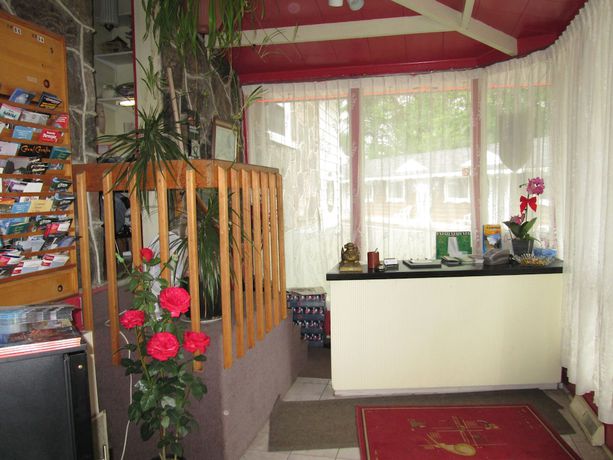Imagen de los interiores del Hotel Motel Jann. Foto 19