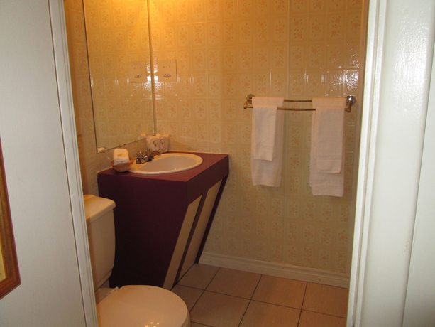 Imagen de la habitación del Hotel Motel Jann. Foto 7