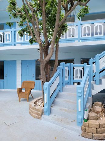 Imagen de los exteriores del Hotel Motel Lauderdale Inn. Foto 9