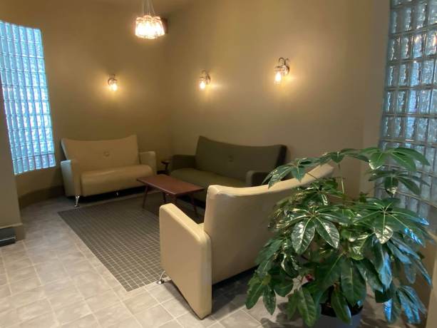 Imagen de los interiores del Hotel Motel Le Martinet. Foto 19