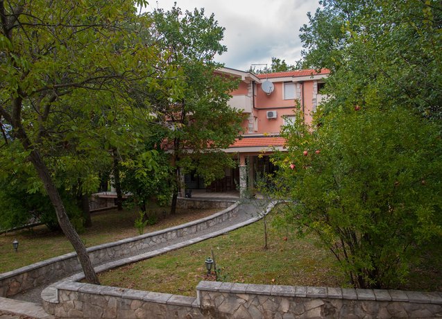 Imagen general del Hotel Motel Monako. Foto 1