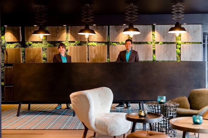 Imagen de los interiores del Hotel Motel One Edinburgh - Royal. Foto 10