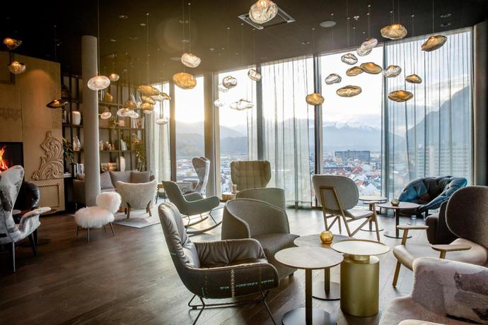 Imagen de los interiores del Hotel Motel One Innsbruck. Foto 7