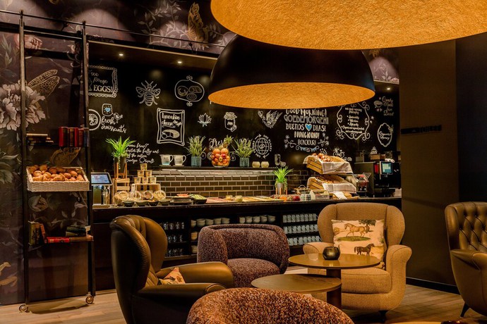 Imagen del bar/restaurante del Hotel Motel One Manchester-St. Peter's Square. Foto 3