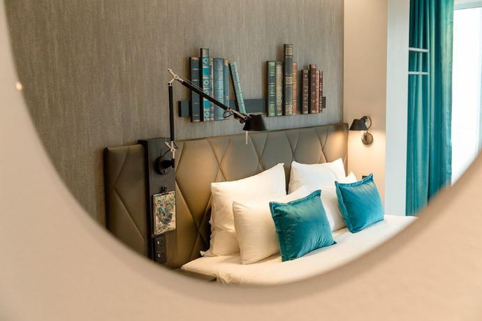 Imagen de la habitación del Hotel Motel One Manchester-St. Peter's Square. Foto 7