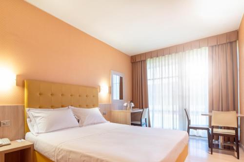 Imagen general del Hotel Motel Piranha, Orfengo. Foto 12