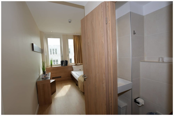 Imagen de la habitación del Hotel Motel Plus Berlin. Foto 10