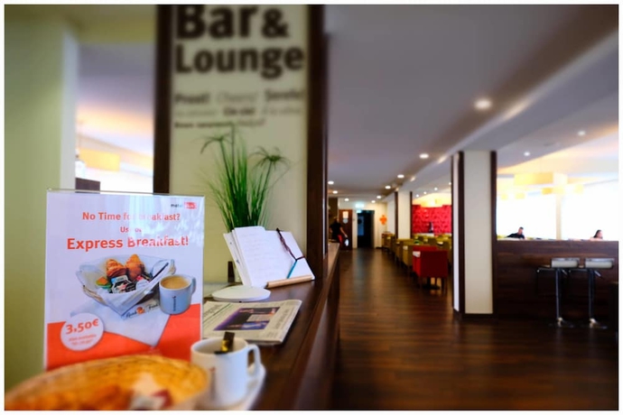 Imagen de los interiores del Hotel Motel Plus Berlin. Foto 17