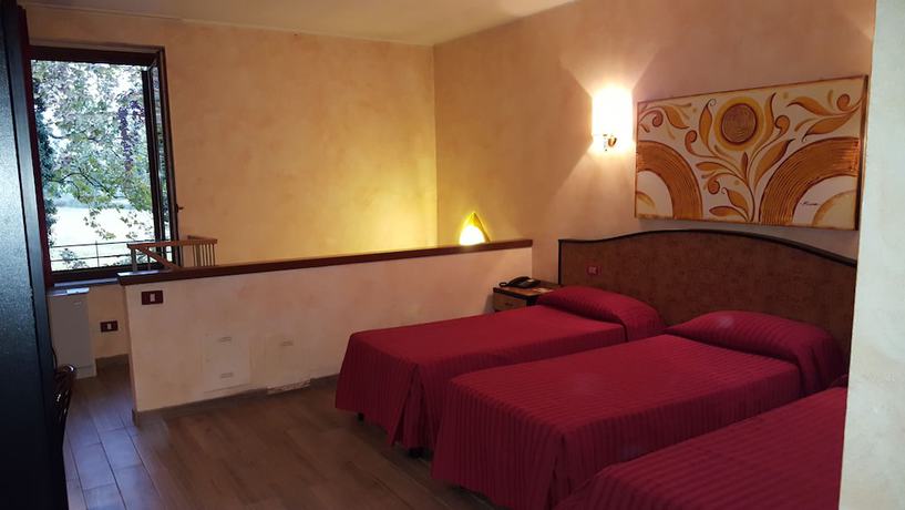 Imagen de la habitación del Hotel Motel Ranch. Foto 12