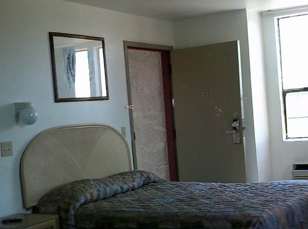 Imagen de la habitación del Hotel Motel Santa Cruz. Foto 11