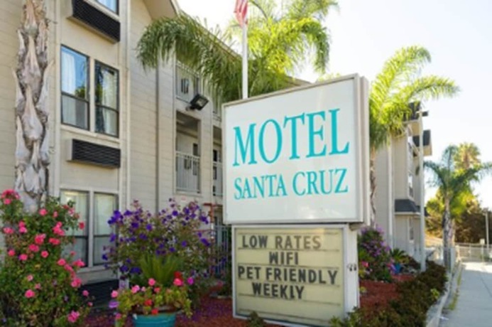 Imagen general del Hotel Motel Santa Cruz. Foto 4