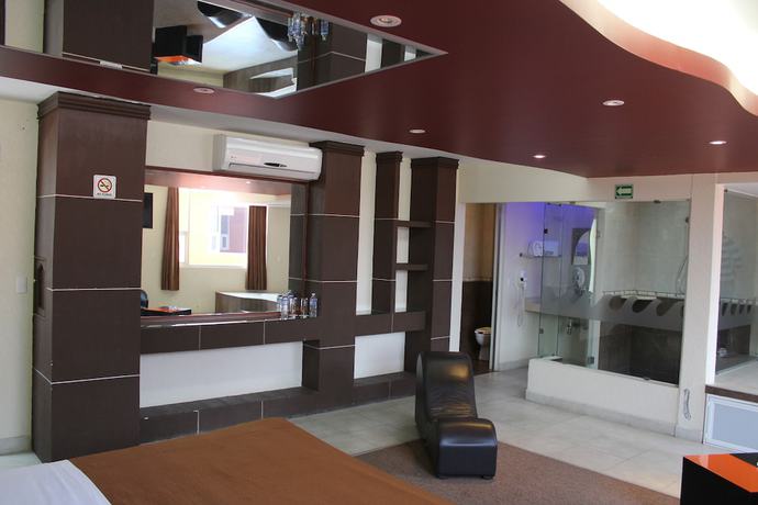 Imagen de la habitación del Hotel Motel S&eacute;ptimo Eclipse - Adults Only. Foto 11