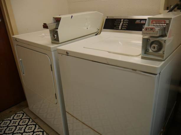 Imagen de los interiores del Hotel Motel Sun Inn. Foto 19