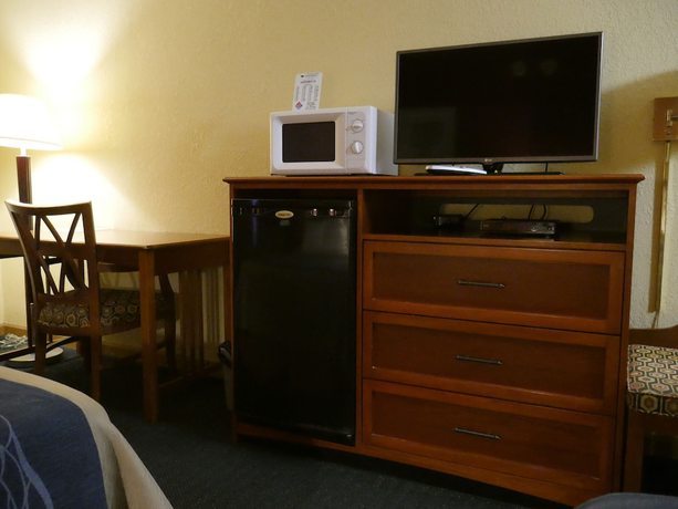 Imagen de la habitación del Hotel Motel Sun Inn. Foto 13