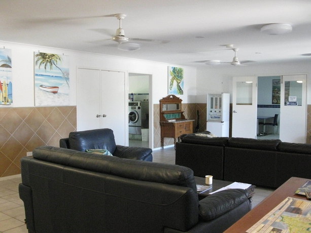 Imagen de los interiores del Hotel Motel Sunshine Coast. Foto 18