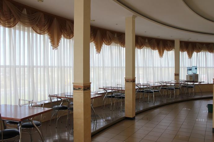 Imagen del bar/restaurante del Hotel Motel Voyazh. Foto 2