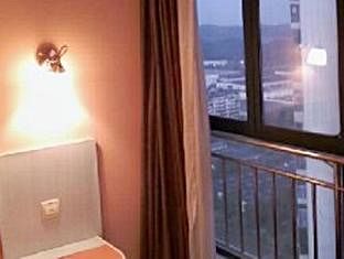 Imagen general del Hotel Motel168 Zhengzhou Erqi Plaza Lnn. Foto 6