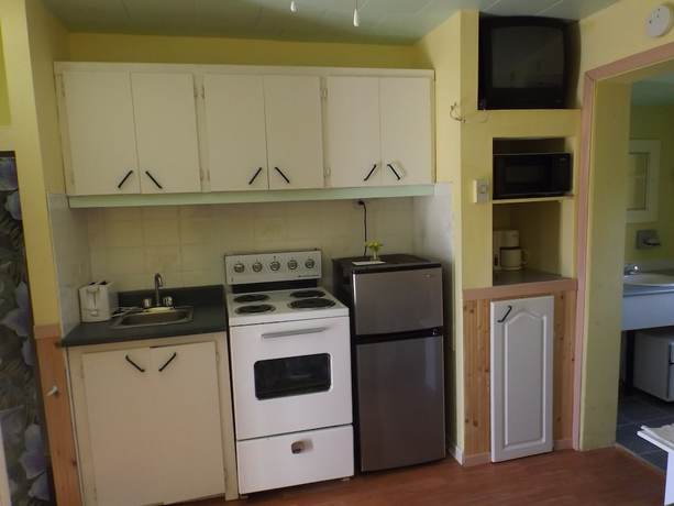 Imagen de la habitación del Hotel Motel-Camping Caldwell. Foto 18