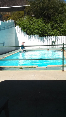 Imagen de la piscina del Hotel Mother Lode Lodge. Foto 12