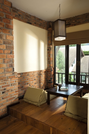 Imagen de los interiores del Hotel Motive Cottage Resort. Foto 5