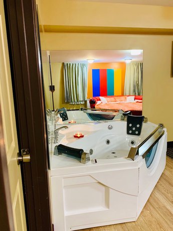 Imagen de los interiores del Hotel Motor City Inn and Suites. Foto 12