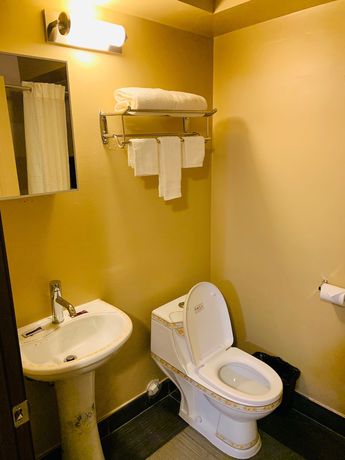 Imagen de la habitación del Hotel Motor City Inn and Suites. Foto 6
