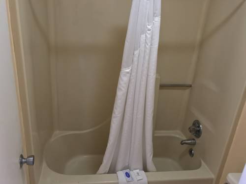 Imagen de la habitación del Hotel Motor Inns Of America. Foto 2